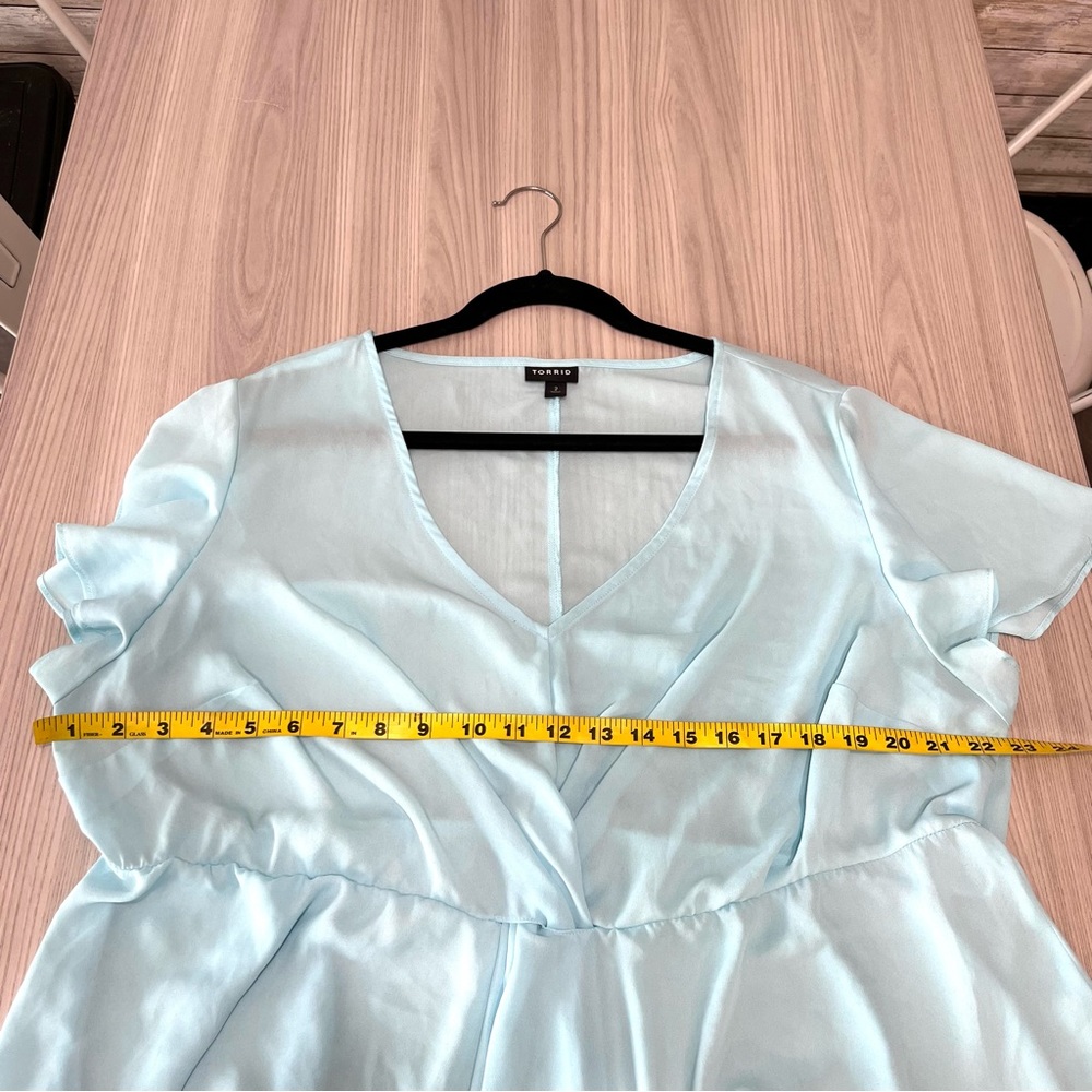 Torrid Georgette Twist Surplice Flutter Sleeve Bl… - image 7